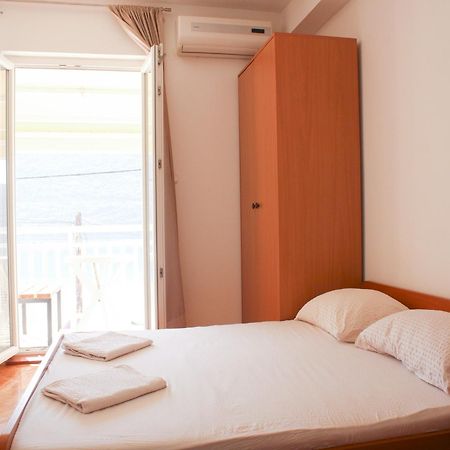Apartments And Rooms Mato Neum Quarto foto