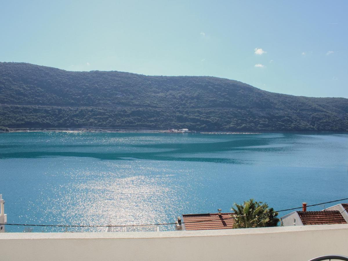 Apartments And Rooms Mato Neum Quarto foto