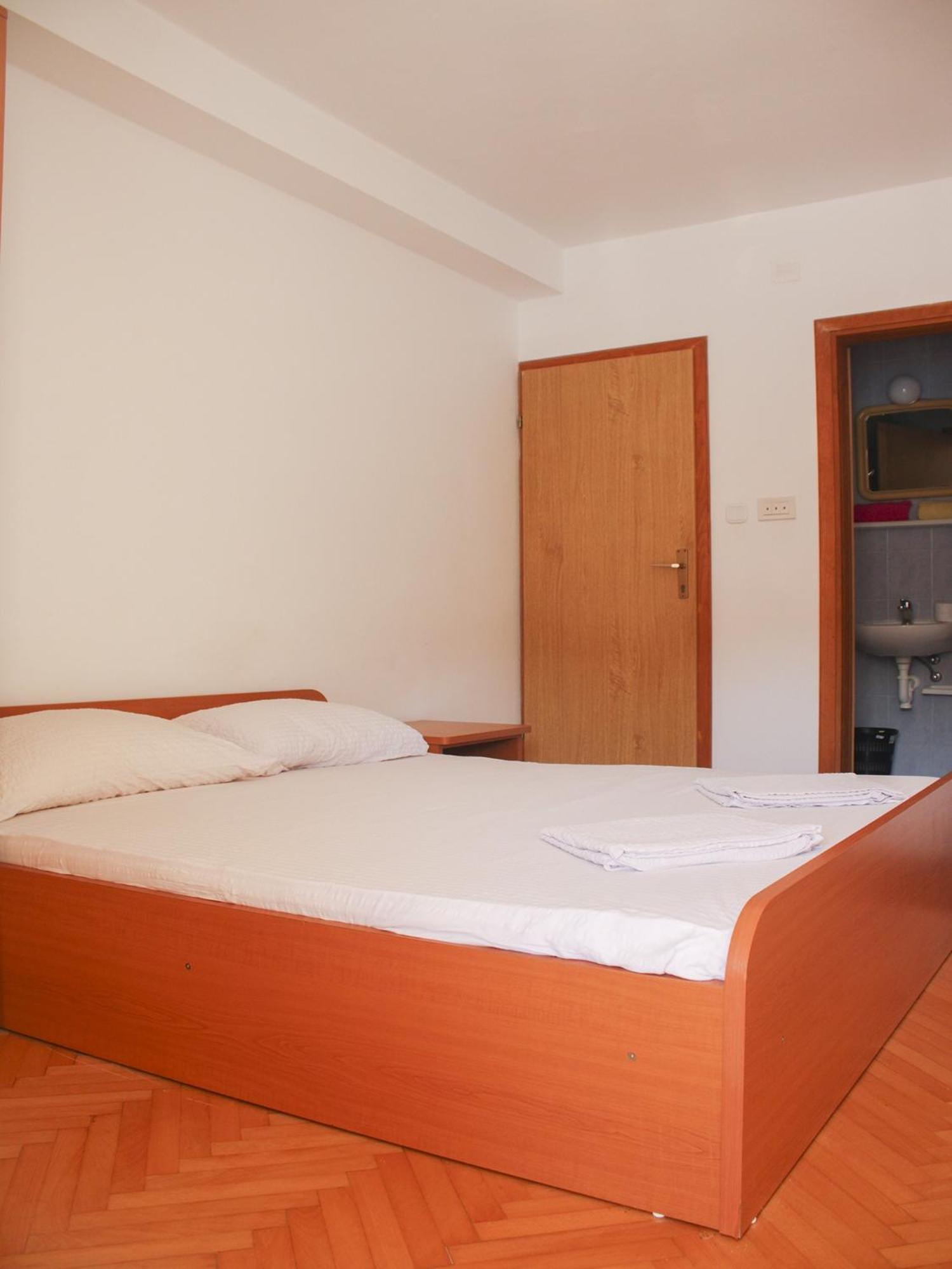 Apartments And Rooms Mato Neum Quarto foto