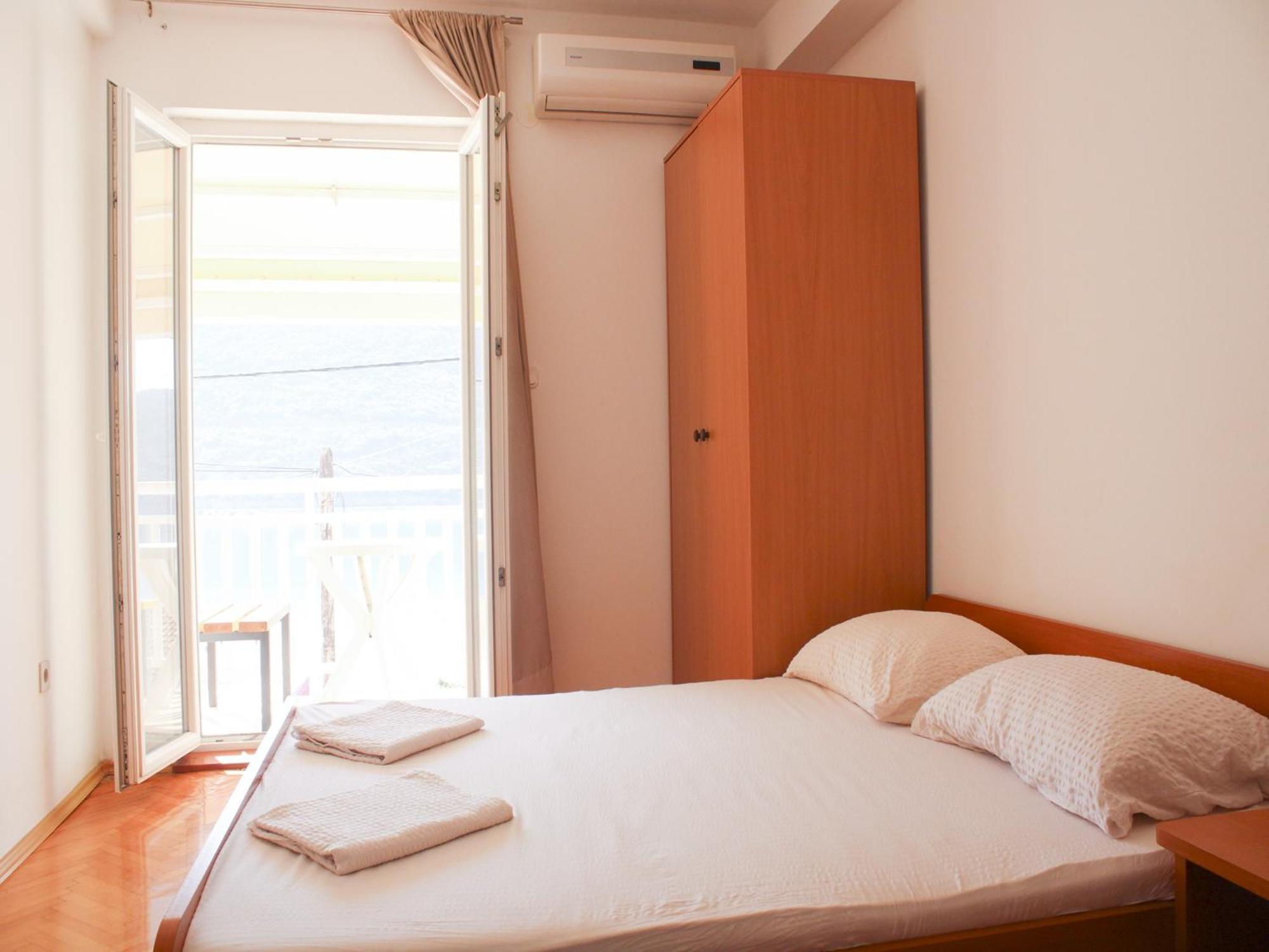 Apartments And Rooms Mato Neum Quarto foto