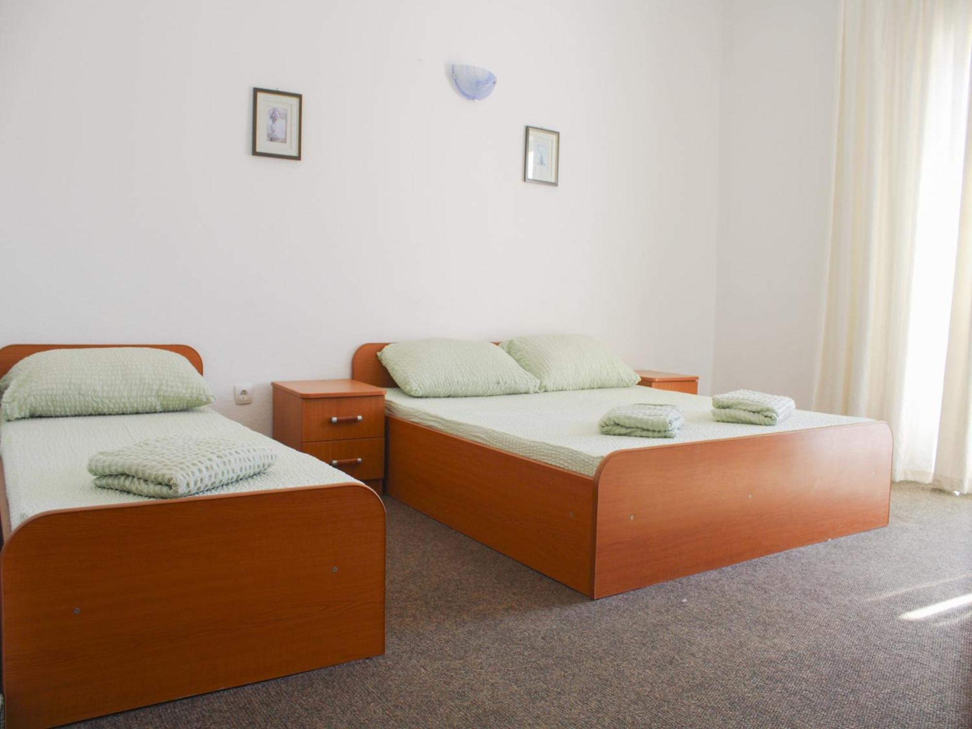 Apartments And Rooms Mato Neum Quarto foto